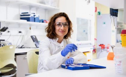 Dr Laura Genovesi in the research lab.